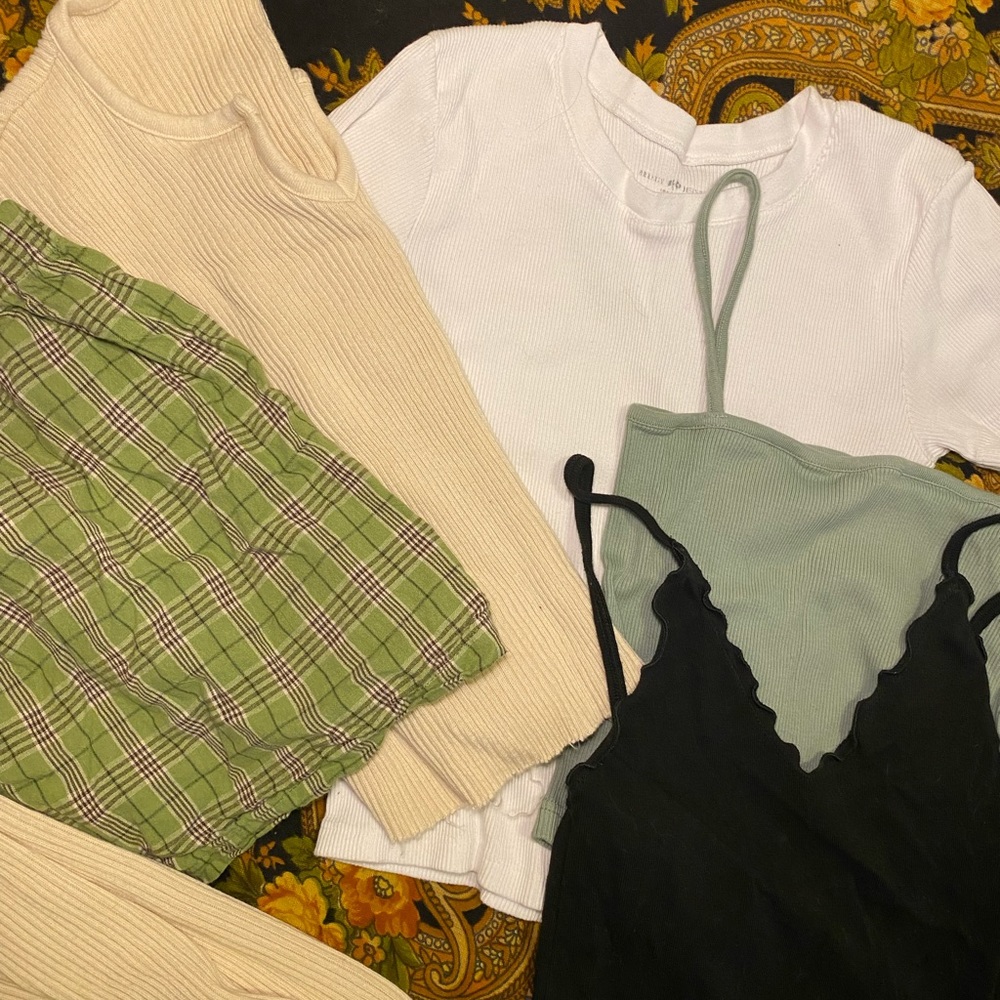 Brandy Melville Grab Bag! Three Tops & 1 Pair of Shorts